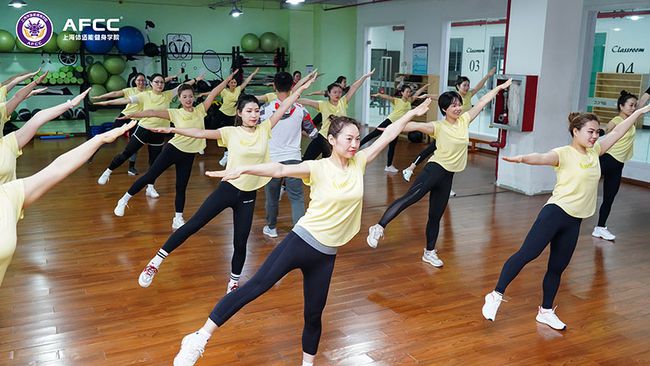 上海健身培训,上海减肥训练营排名前十